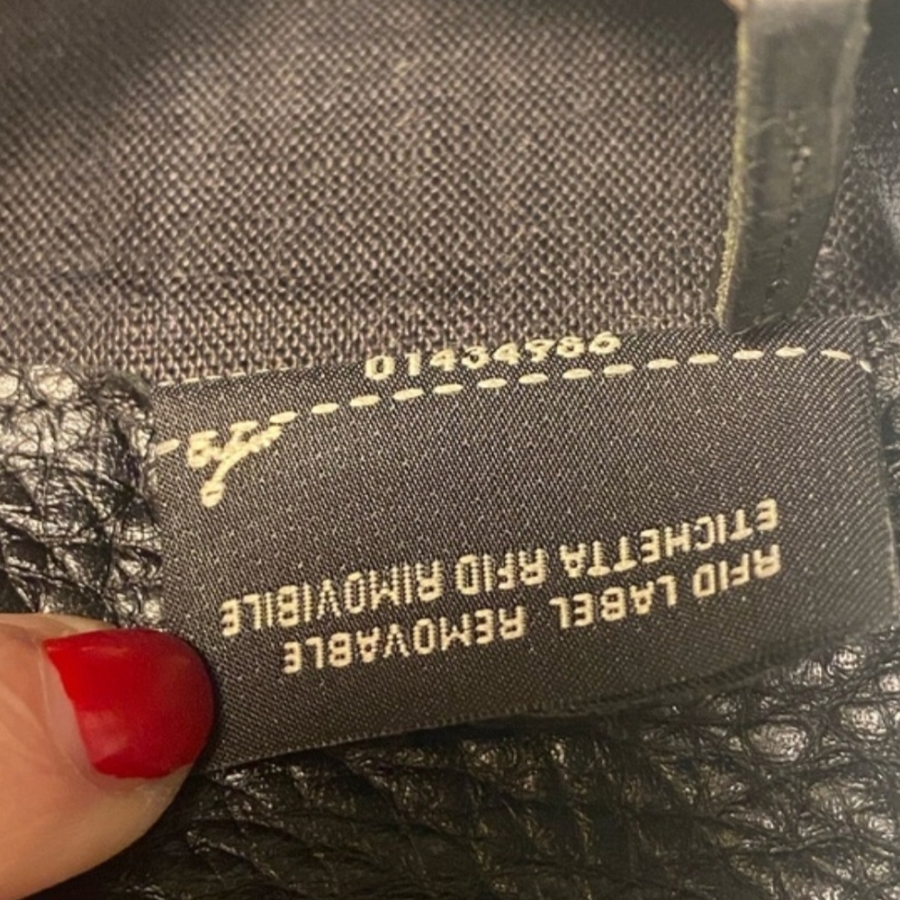 RARE FENDI Selleria 2 Tone Leather Bi Fold Long Wallet Blue / w Black interior - Picture 11 of 12